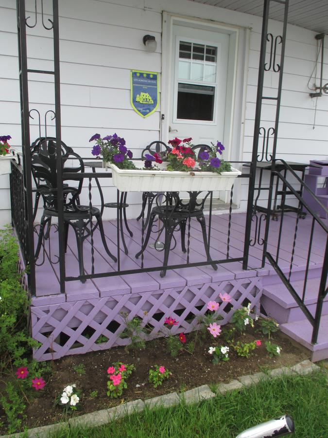 Gite Agricole Les Lilas Saint Wenceslas Eksteriør bilde